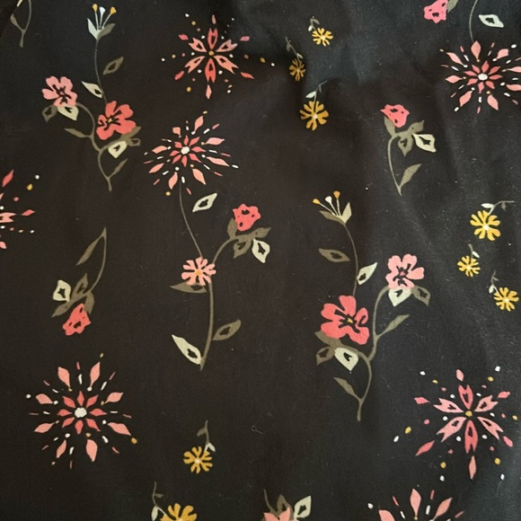 Lane Bryant Top with Flared Flutter Sleeves and Crochet Detail Black Floral 14 - Picture 9 of 13